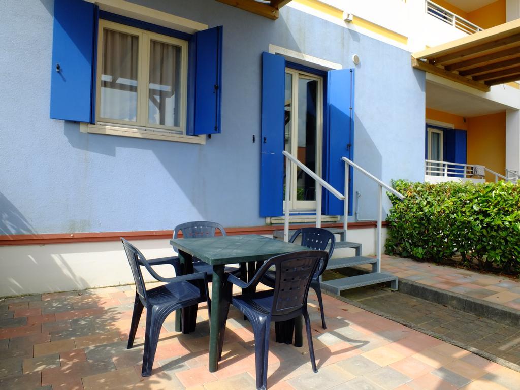 Villaggio Hemingway - Family Aparthotel Caorle Exterior photo